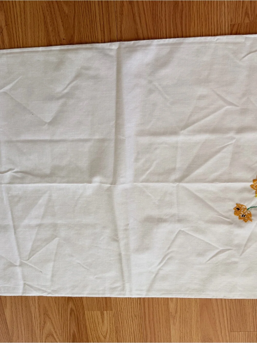 Vintage Embroidered Floral Pillowcases- White-set of 8